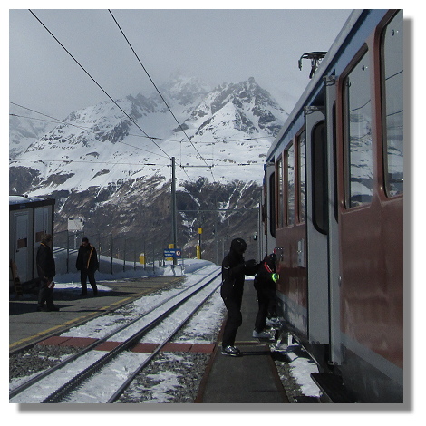 [Foto:rotenboden-bahnstrecke-talwaerts.jpg]