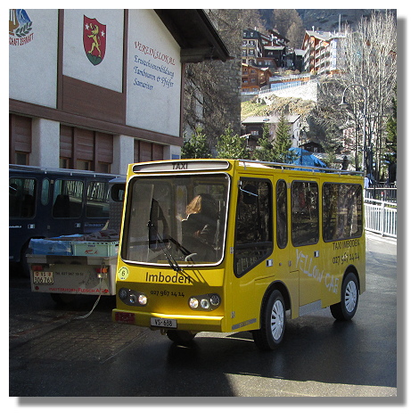 [Foto:zermatt-elektrofahrzeug.jpg]