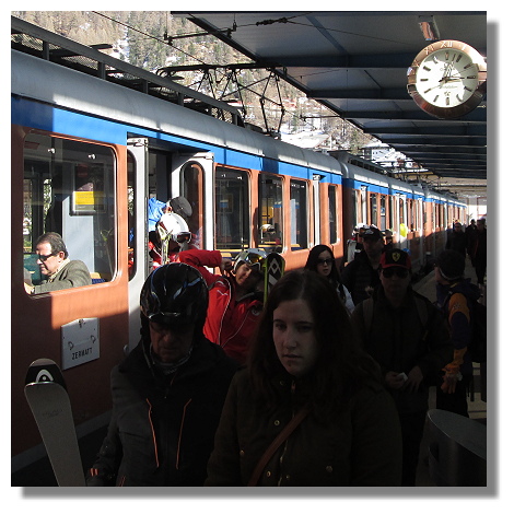 [Foto:zermatt-gornergratbahn-nachmittag.jpg]