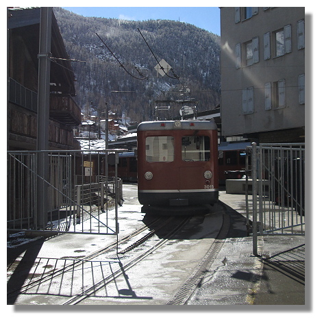 [Foto:zermatt-gornergratbahn-rangierbetrieb.jpg]