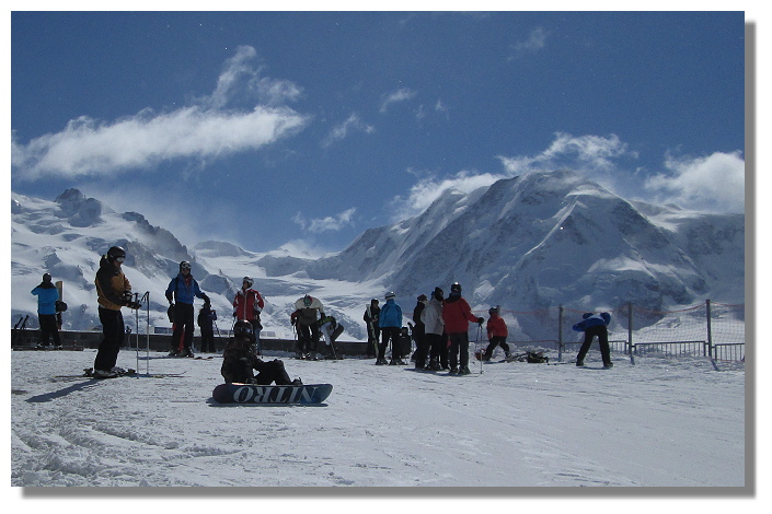[Foto:gornergrat-gipfel-skifahren.jpg]