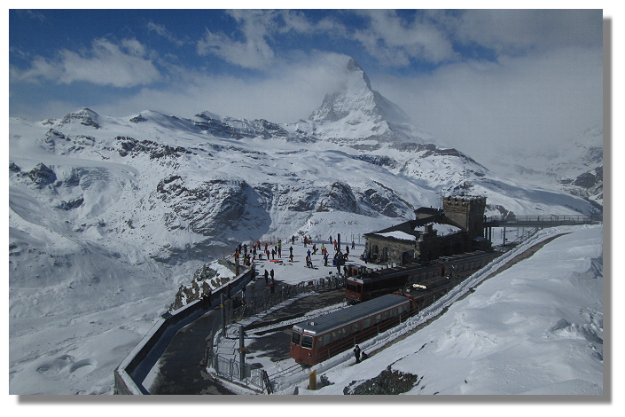 [Foto:matterhorn-bahnhof-gornergrat-winter.jpg]