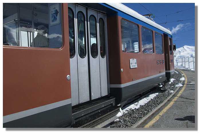 [Foto:rotenboden-gornergratbahn.jpg]