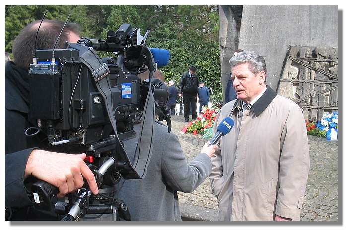 [Foto:wdr-interview-joachim-gauck.jpg]